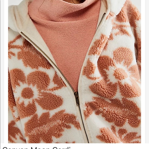 Free People Canyon Moon Cardi Coat Faux Fur Hooded Oversize Zip Ivory Tan M - Picture 3 of 3